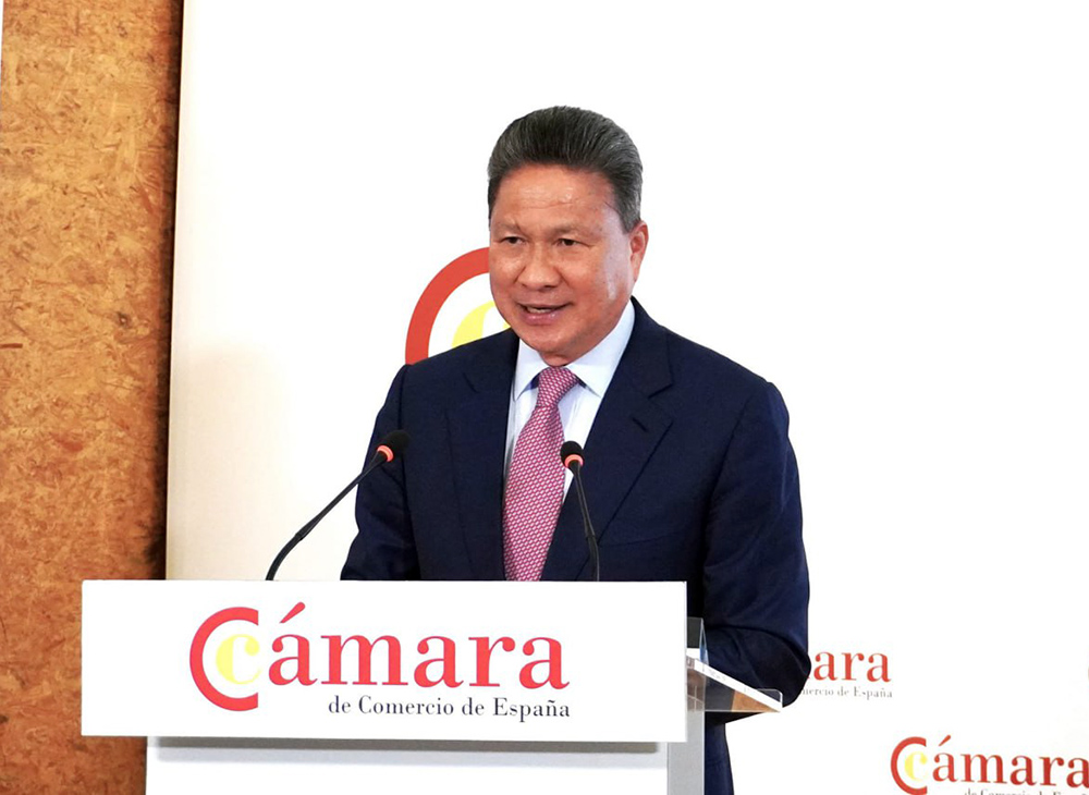 Se celebra en España un taller sobre inversión en Camboya – វិមាន៧មករា